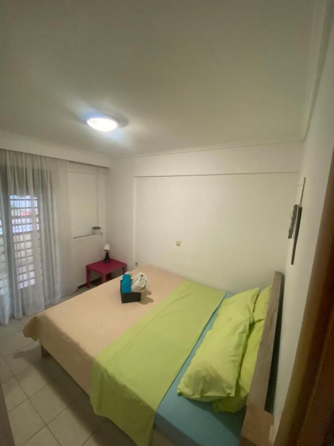 Lovely 2-Bedroom Appartement With Free Parking Agia Triada  Exterior photo